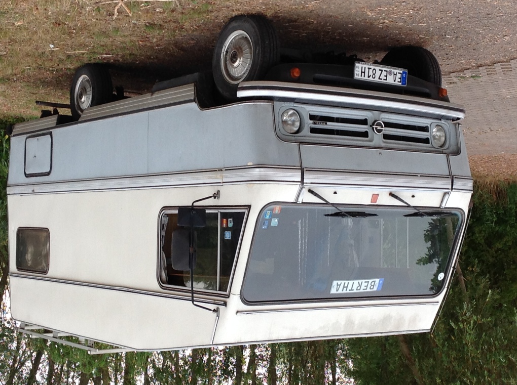 Bertha, Jan Tesche, Eisenach, Bedford Blitz, Wohnmobil, Oldtimer, Hymer, vanlife